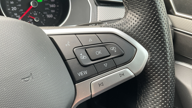 Volkswagen Passat 1.5 TSI EVO R-Line 5dr DSG Petrol Estate
